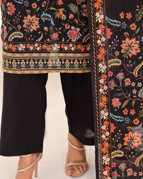 Mahnoor Khaddar – Black Printed 3PC Ready to Wear