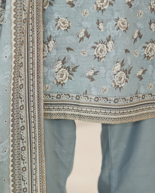 Mahnoor Khaddar – Dusty Blue Floral Printed 3PC Ready to Wear