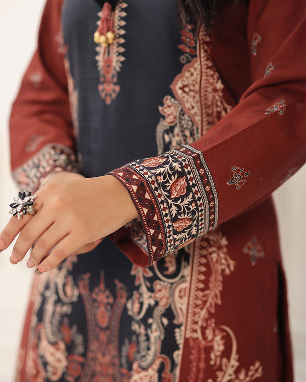 Mahnoor Khaddar – Charcoal Rus Printed 3PC Ready to Wear